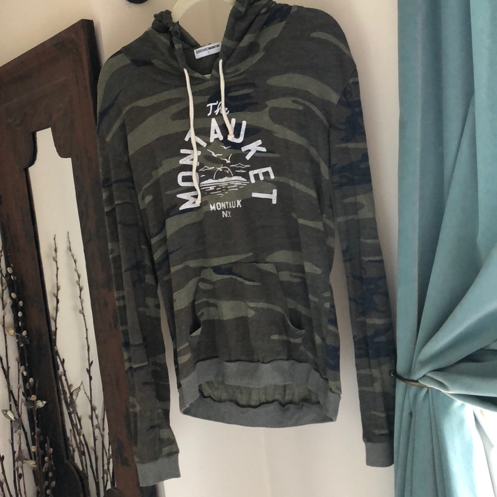 **last chance before donation** camo sweatshirt